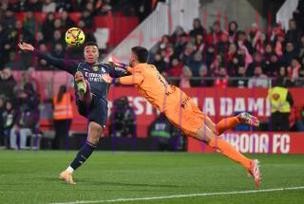 银河战舰!德转畅想皇马阵容:哈&姆&贝+维尼修斯